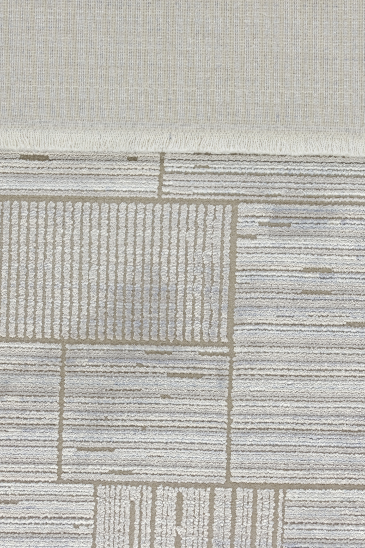 venezia_9102_satinsilver_moder